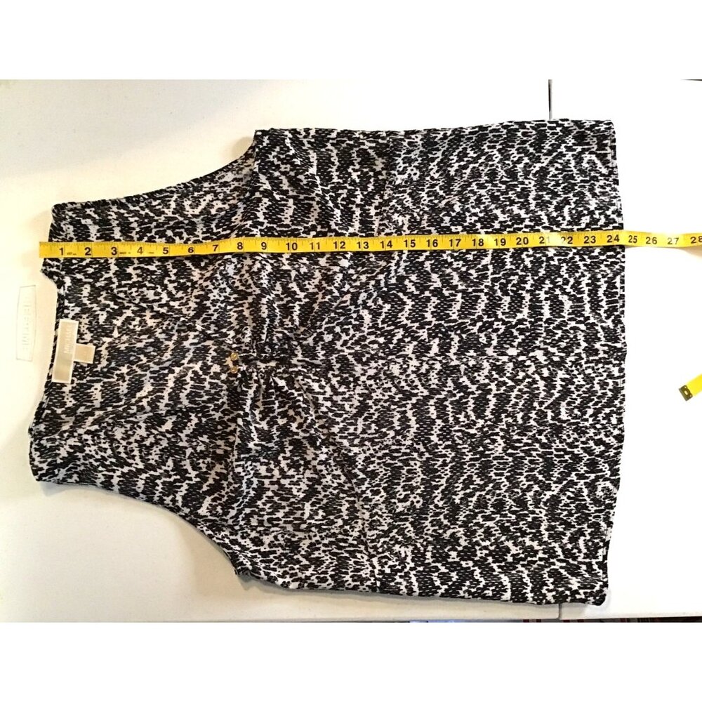 MICHAEL KORS- WOMENS BLACK/WHITE LIGHT WEIGHT BLOUSE SIZE MEDIUM - Picture 5 of 6